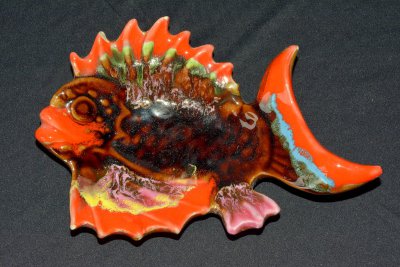 Vallauris. Plate-tray Fish "Ruffle Red"