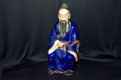 Статуэтка «Китаец с плетью»