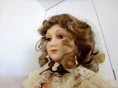 Кукла в одеждах Викторианской эпохи кукла Дева с зонтиком