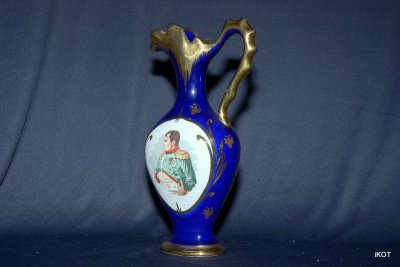 Limoges porcelain vase Napoleon 