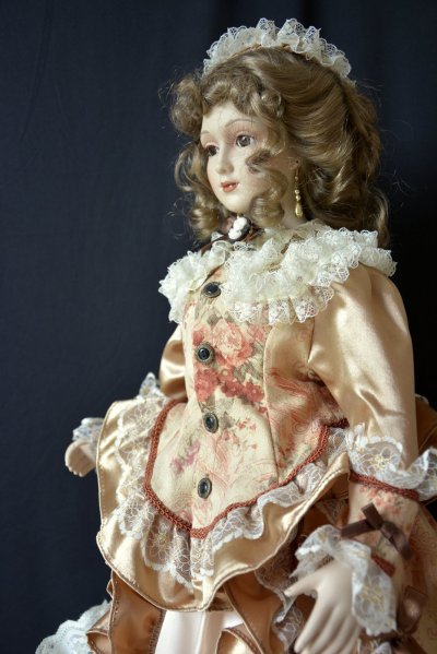 одежда Викторианской эпохи кукла Дева с зонтиком