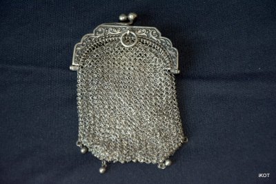 Антикварные кольчужные сумочки «Милые штучки»